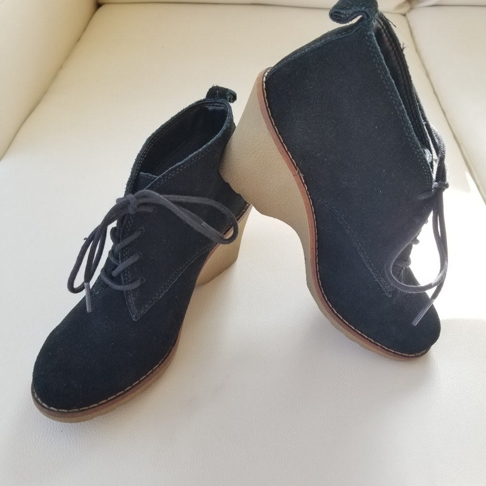 Sonoma - Nadine - black suede wedge booties